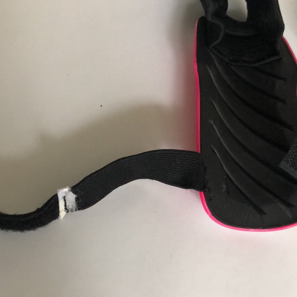 ADIDAS Kids Girls Soccer Shin Guards Youth Small - Picture 4 of 5